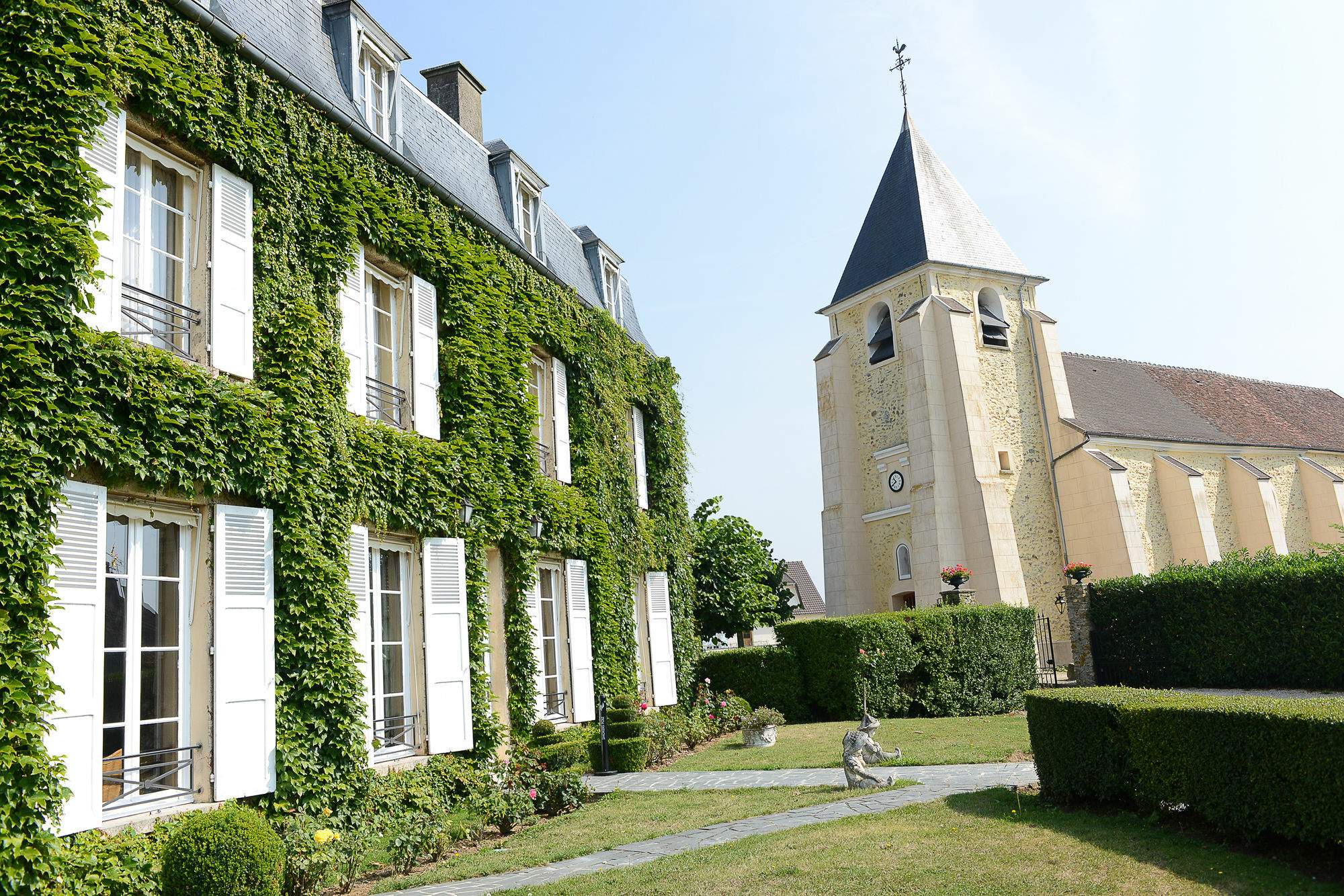 Chateau De Sancy Exteriör bild